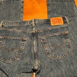 Levi’s 501 jeans